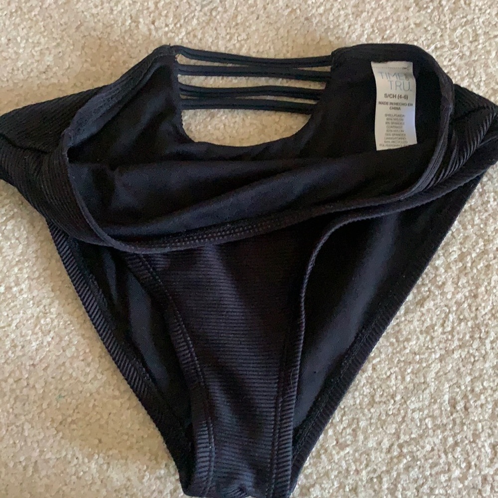 Swimsuit bottoms